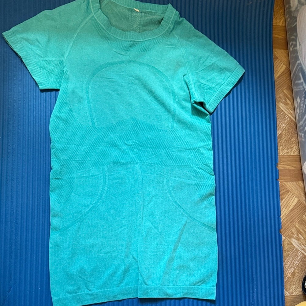 lululemon athletica Teal Short-Sleeve Active